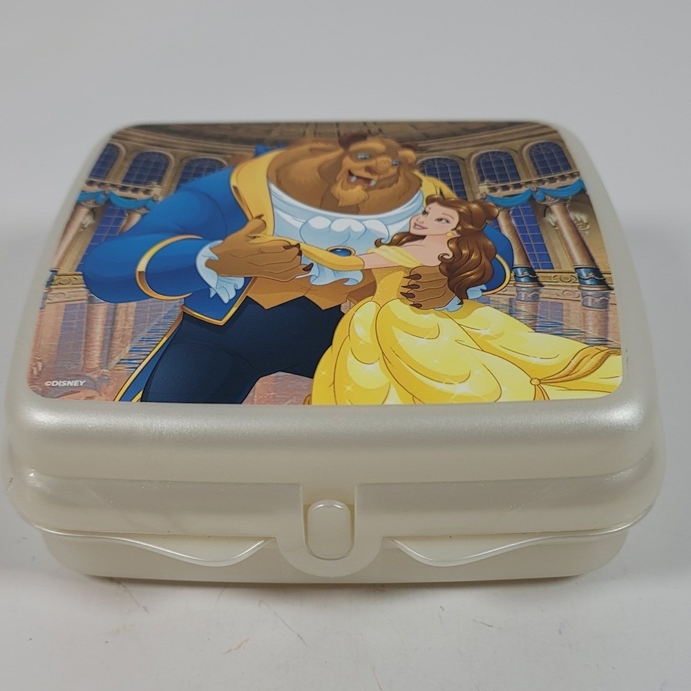Vintage Tupperware Disney Beauty and the Beast Sandwich Keeper Belle 8220A-2